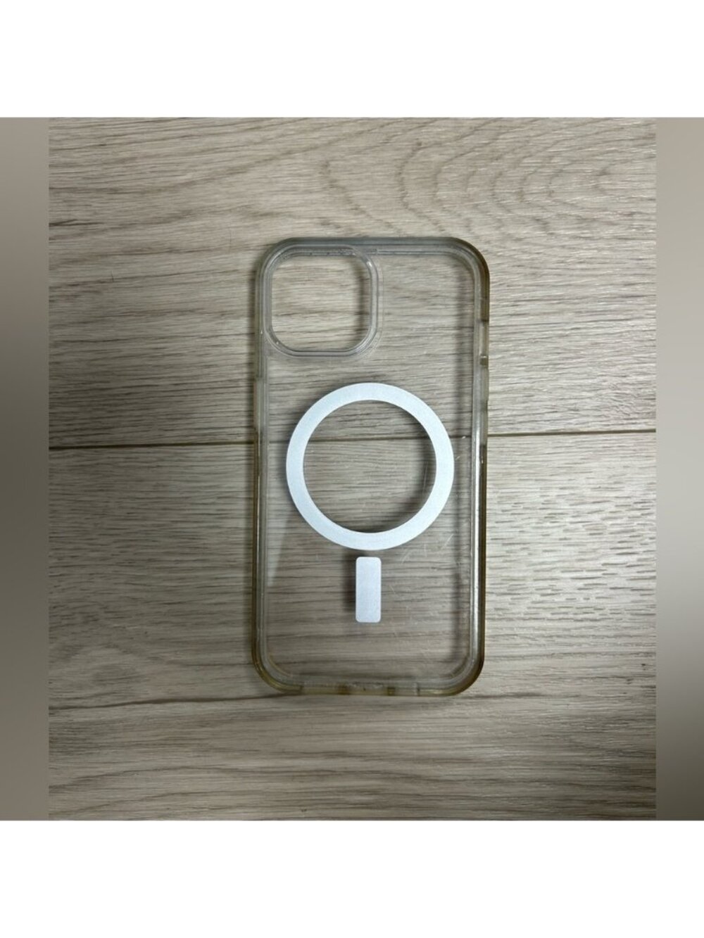 Otterbox Symmetry Clear MagSafe Case for iPhone 15